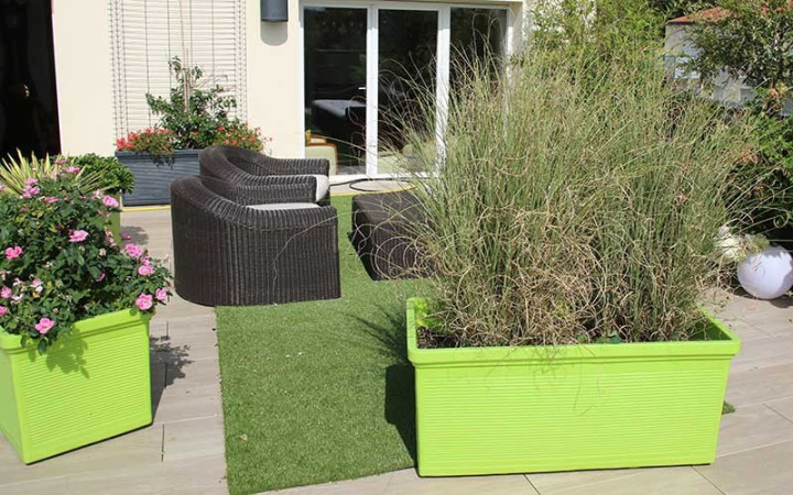 JARDINIÈRE BAC CARRÉ POLYETHYLENE