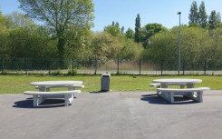 TABLE DE PIQUE NIQUE OVALE BÉTON LUDI