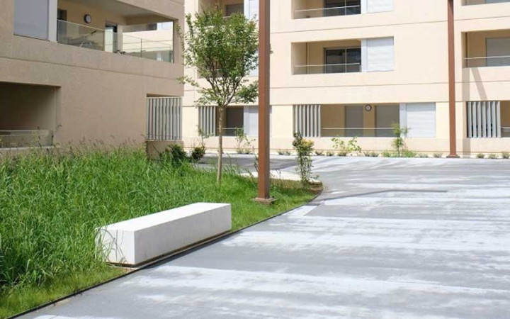 BANQUETTE RECTANGLE EN BÉTON OTA