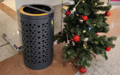 CORBEILLE ACIER OLYMPE BI-FLUX
CORBEILLE INTÉRIEURE ACIER 2 x 60 L 
RECYCLAGE ET TRI SÉLECTIF DES DÉCHETS