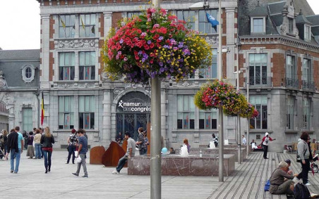 JARDINIÈRE DEMI-VASQUE EN POLYÉTHYLÈNE