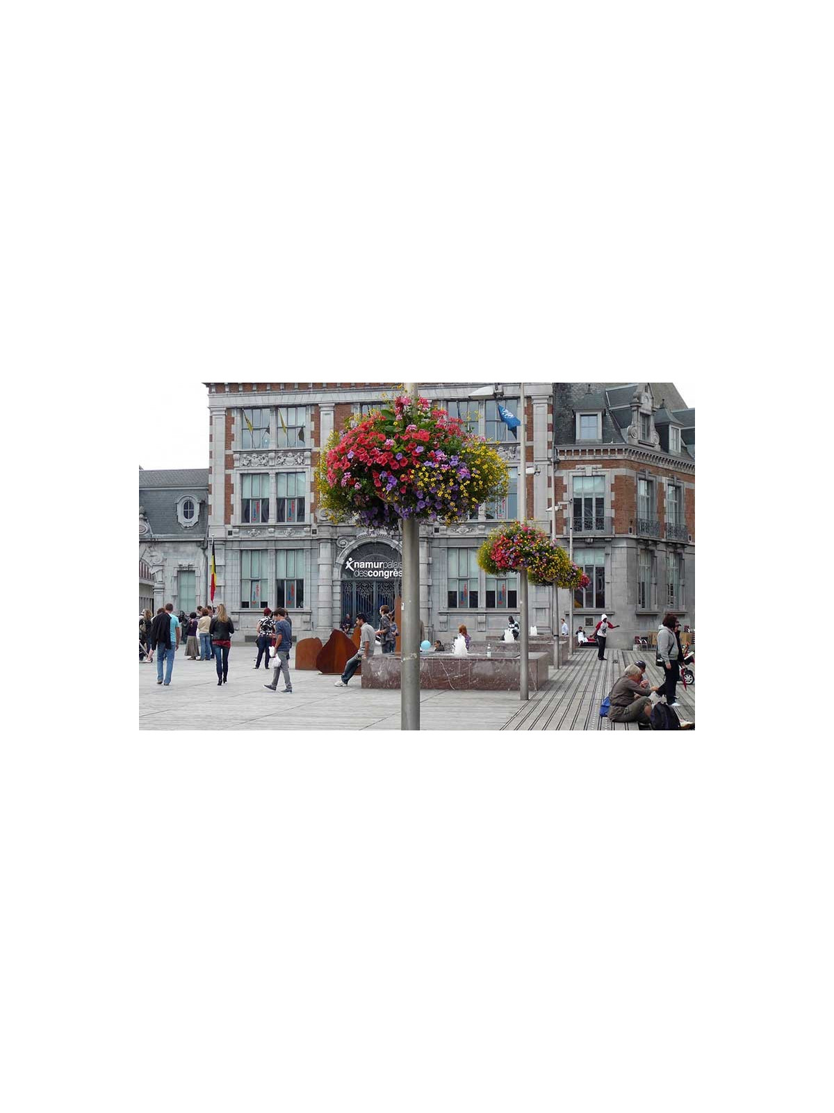 JARDINIÈRE DEMI-VASQUE EN POLYÉTHYLÈNE