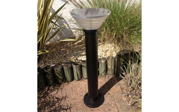 BORNE SOLAIRE RONDE A SOCLE 800 mm