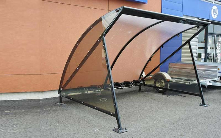 ABRI DEMI LUNE INITIAL AVEC SUPPORT VÉLOS