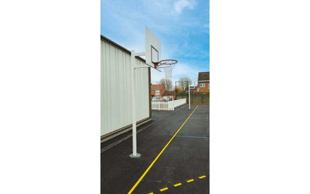 BUT DE BASKET POTEAU ROND
PANIER DE BASKET EXTÉRIEUR POUR ÉCOLE OU ESPACE PUBLIC