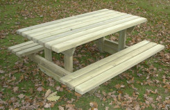 TABLE PIQUE NIQUE ENFANT CAMPAGNARDE EN BOIS
TABLE DE PIQUE NIQUE POUR ESPACE EXTERIEUR ET PARC AVEC ENFANT