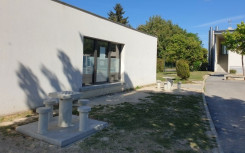 TABLE DE JEUX ECHEC BETON 4 PLACES