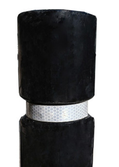 Adhésif réflechissant sur potelet extérieur à tête cylindrique