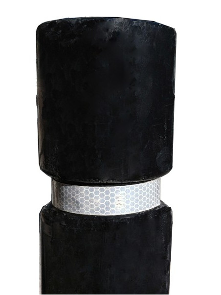 Adhésif réflechissant sur potelet extérieur à tête cylindrique