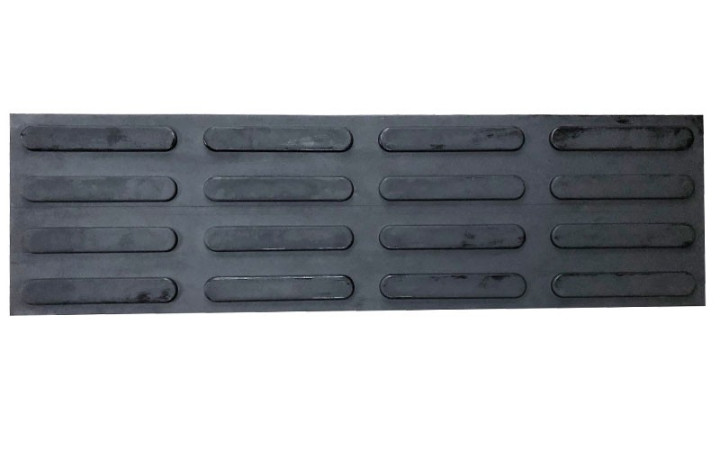 BANDE D'AIDE A L'ORIENTATION CAOUTCHOUC NOIR 4 LIGNES