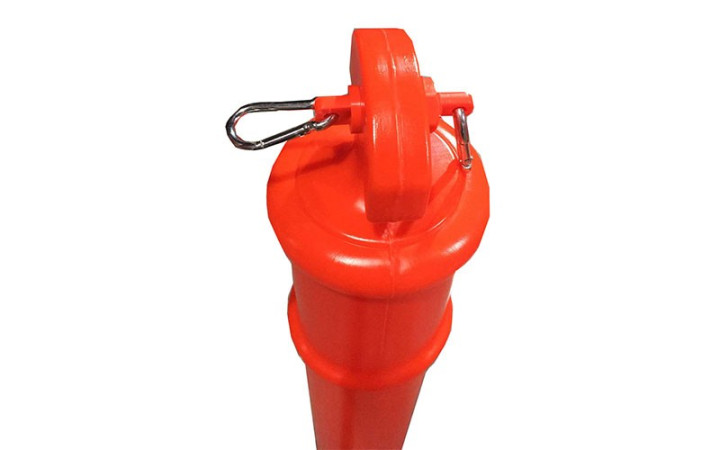 1 ATTACHE ET 2 MOUSQUETONS POUR BALISE