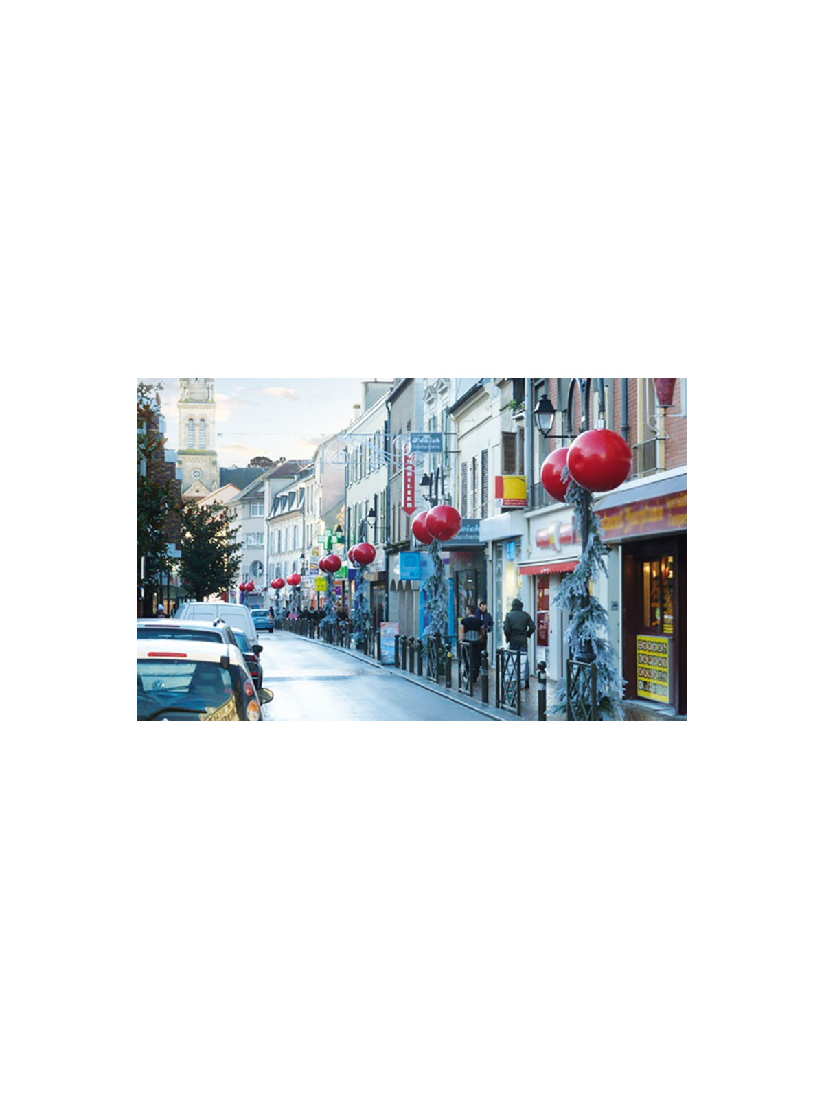 BOULE GÉANTE DE NOËL DÉCORATIVE ROUGE