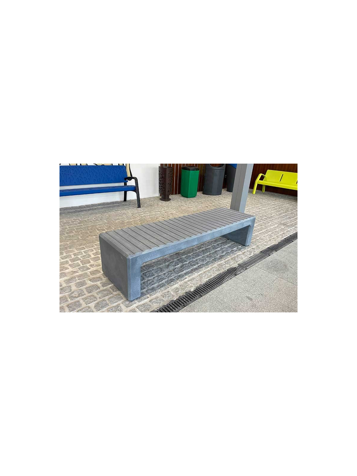 BANQUETTE POLYETHYLENE CALVI GRIS FONCE