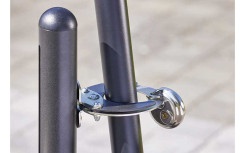 SUPPORT TROTTINETTE PINCE REGLABLE