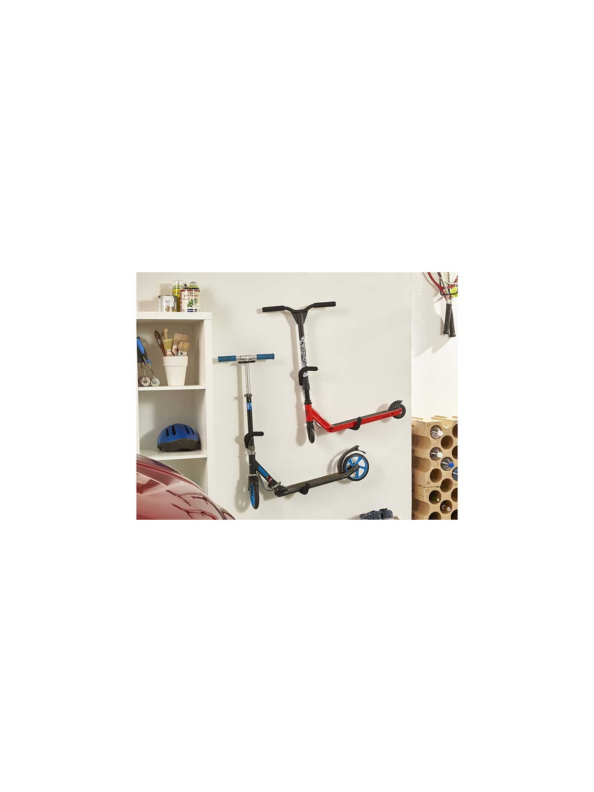 SUPPORT TROTTINETTE PARALLELE AU MUR MISE EN SITUATION