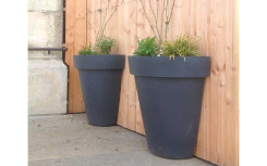 DEMI POT ROND H. 820 mm MISE EN SITUATION