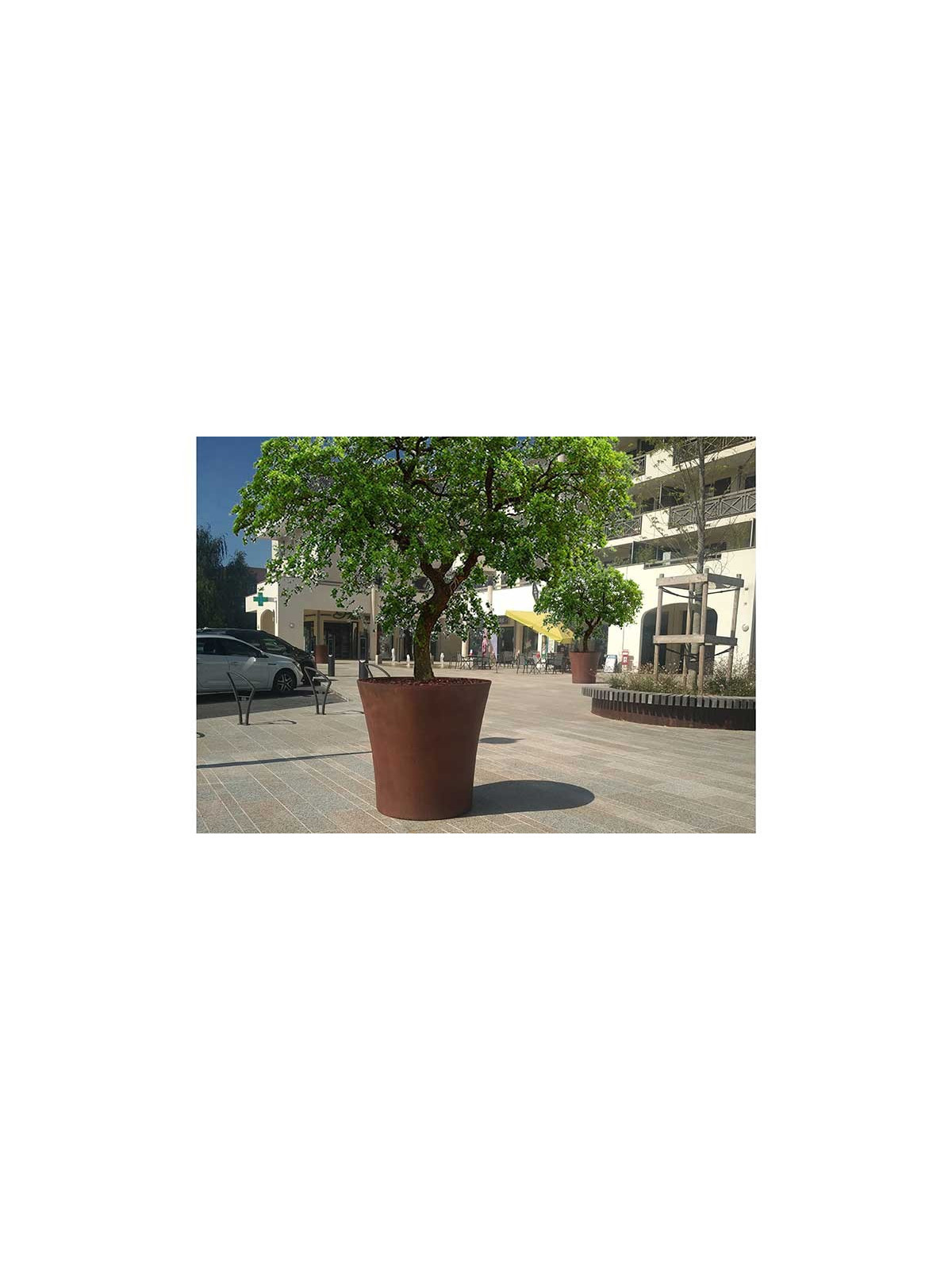 POT VOGUE ROND EFFET CORTEN MISE EN SITUATION