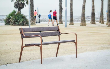 BANC ELENA EN PLASTIQUE RECYCLE MISE EN SITUATION