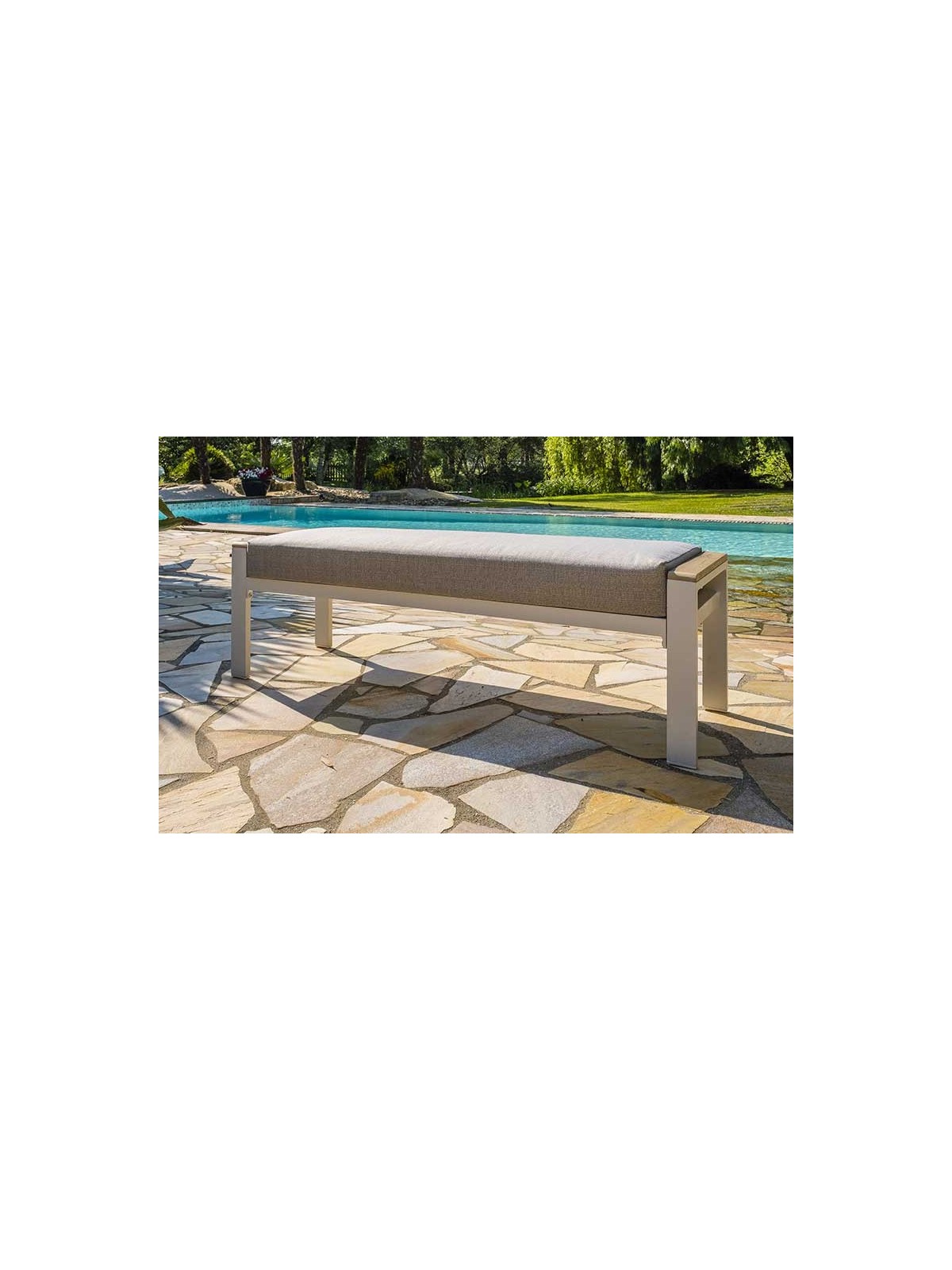 ENSEMBLE SALON DE JARDIN ALU NASSAU
MOBILIER DE REPOS POUR JARDIN ET TERRASSE