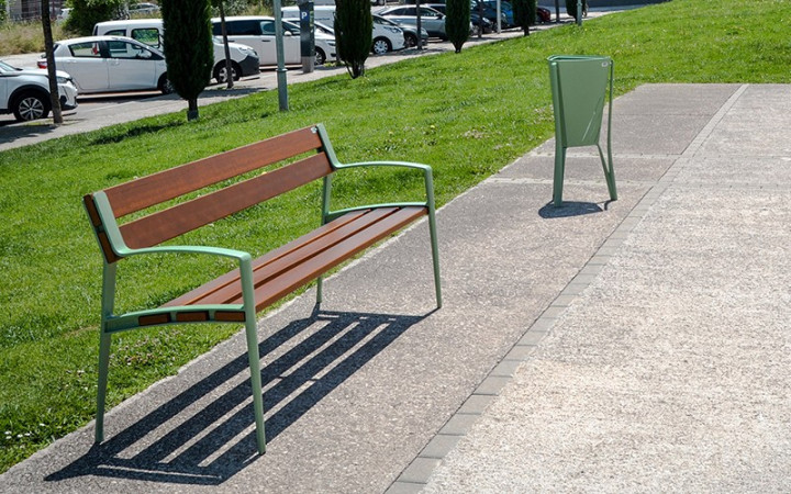 BANC OSTRA EN BOIS EXOTIQUE ESPACE PUBLIC EXTÉRIEUR