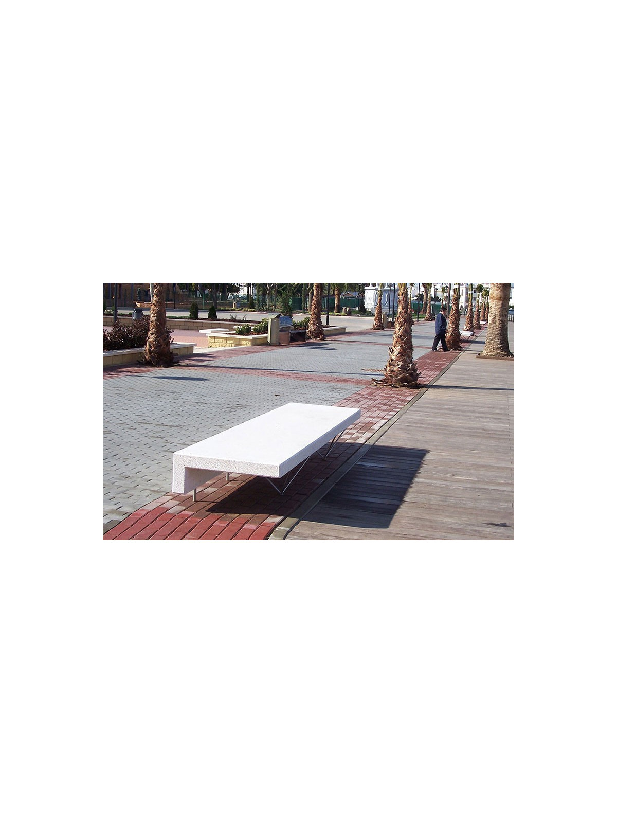 BANQUETTE BÉTON ANNABA MINI
MOBILIER URBAIN EN BÉTON POUR PARC ET ESPACE PUBLIC