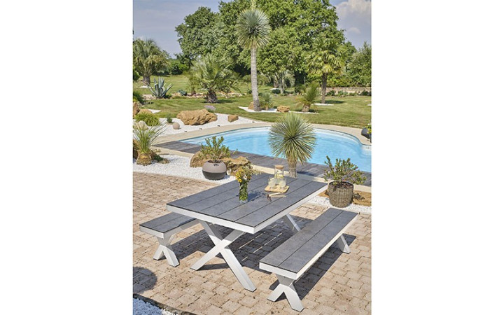 TABLE DE PIQUE NIQUE CISNA
TABLE DESIGN EXTERIEUR POUR JARDIN ET TERRASSE