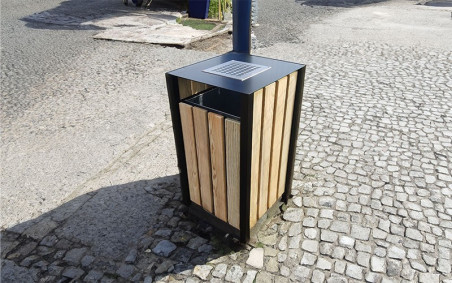 CORBEILLE CENDRIER ACIER BOIS ARIL
POUBELLE MODERNE ET NATUREL ESPACE PUBLIC