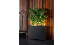 JARDINIÈRE LUMINEUSE INTÉRIEURE ET EXTÉRIEURE FLORA
POT DESIGN POUR HOTEL RESTAURANT COMMERCE