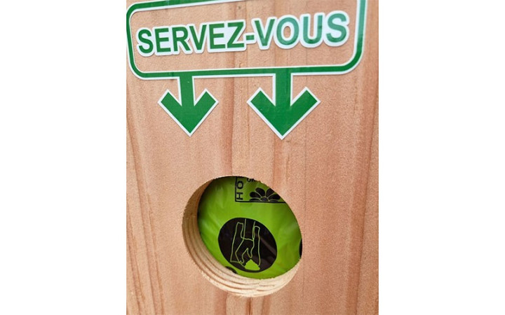 DISTRIBUTEUR EN BOIS CANIBOIS SAC EN LIASSE 
PROPRETÉ CANINE EXTÉRIEURE