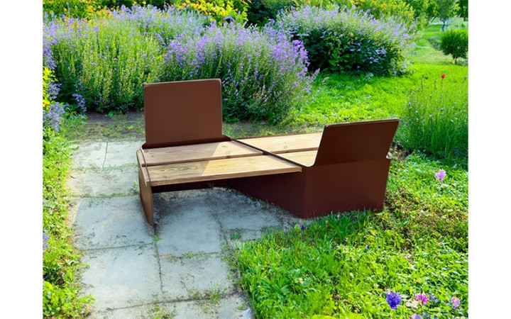 BANC AVEC DOSSIER EN ACIER ET BOIS HOBO
BANC DESIGN FACE A FACE POUR JARDIN ET TERRASSE