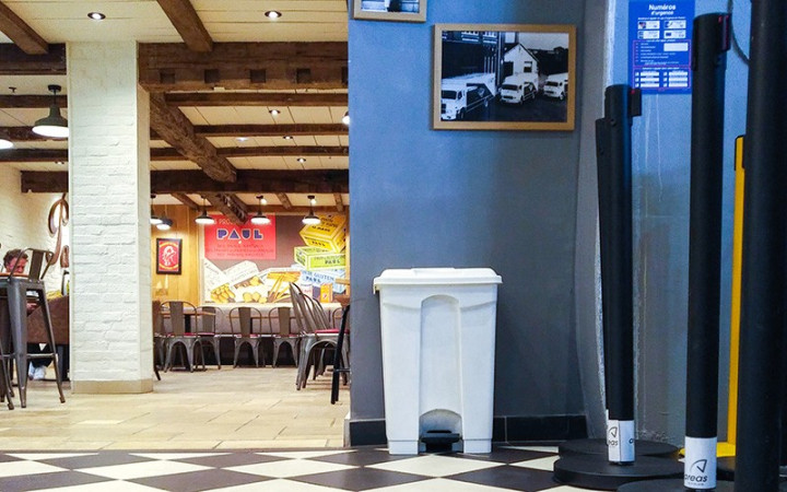 COLLECTEUR A PÉDALE HACCP MONIA 70 L
POUBELLE INTÉRIEURE HYGIÈNE STRICT
CORBEILLE DE COULEUR POUR TRI SÉLECTIF