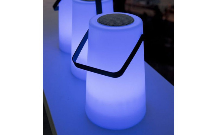 LAMPE ENCEINTE MWA
LAMPE EXTÉRIEURE POUR TERRASSE, PISCINE JARDIN PUBLIC