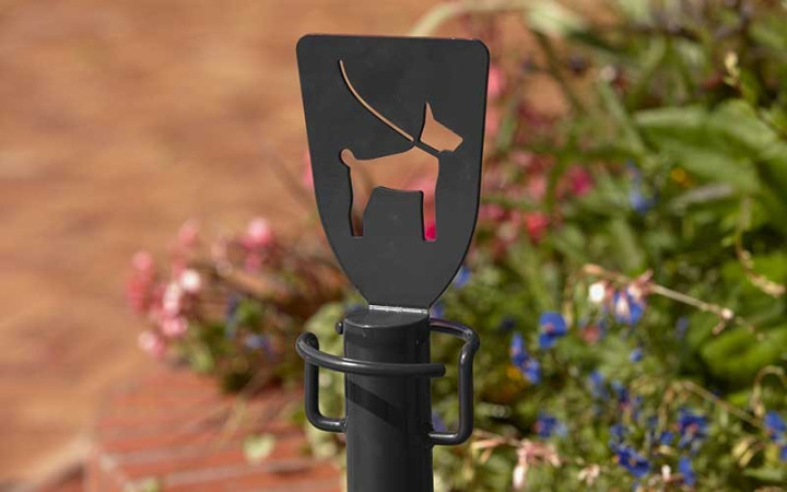 POTELET ACCROCHE LAISSE POUR CHIEN
POTELET CANIN POUR ESPACE EXTERIEUR