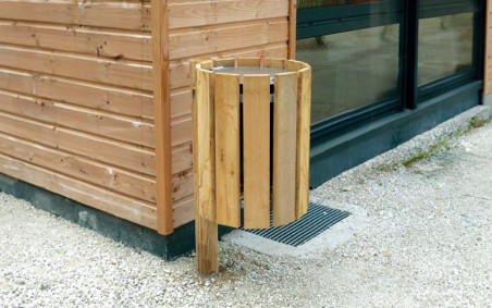 CORBEILLE EN BOIS ROMANE
POUBELLE ÉCOLOGIQUE EXTÉRIEURE
CORBEILLE BOIS POUR ESPACE PUBLIC PARC JARDIN