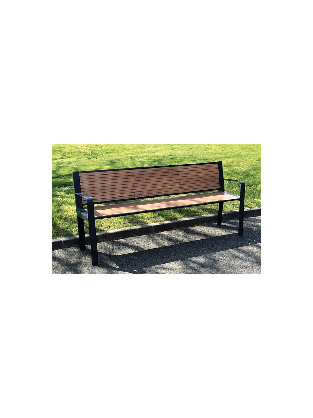 BANC EXTERIEUR LISERON EN ACIER ET COMPACT
MOBILIER URBAIN DESIGN ACIER ET HPL