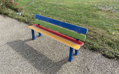 BANC ARC EN CIEL POUR ESPACE EXTERIEUR
MOBILIER URBAIN POUR ENFANT
BANC EXTERIEUR POUR ECOLE