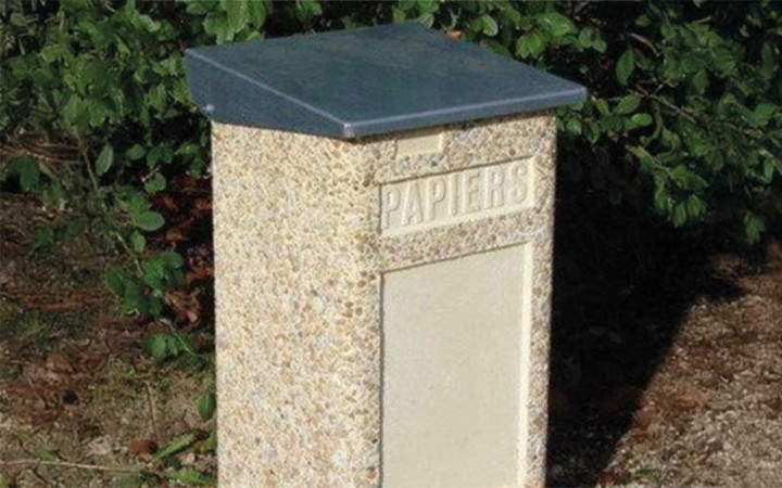 Couvercle pour corbeille béton GERMAIN, poubelle béton espace public