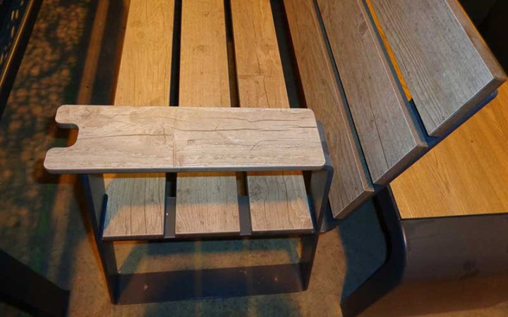 OPTION REPOSE CANNE MOBILIER URBAIN SENIOR KIMI
OPTION PMR POUR BANC PUBLIC ET FAUTEUIL EXTERIEUR