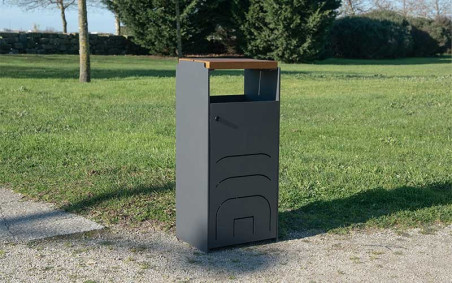 Corbeille de propreté ADAPT MICROCUBO en acier et design pratique