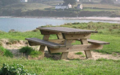 TABLE PIQUE NIQUE TAIGA