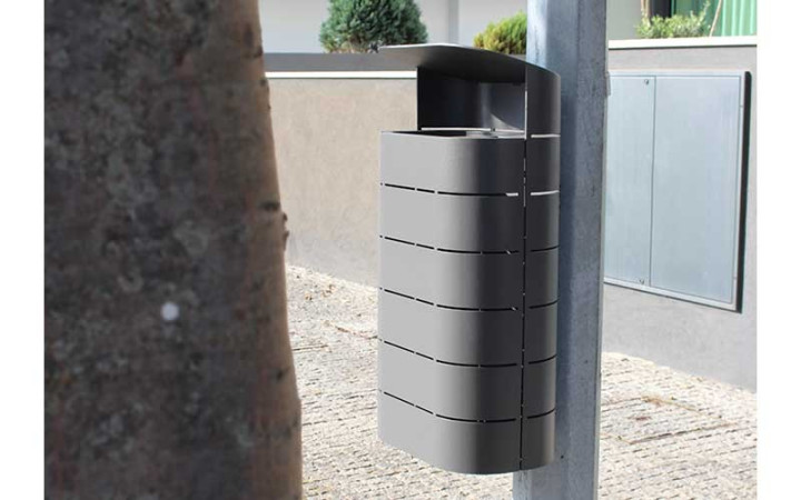 POUBELLE EN ACIER 60 L OBENTO POUR ESPACE URBAIN
CORBEILLE DESIGN EN ACIER OBENTO MICROCUBO