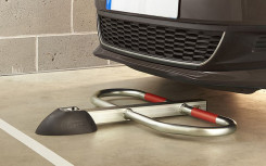 BLOC PARKING AVEC PIED CENTRAL