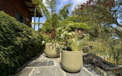 POT LUNE POLYETHYLENE