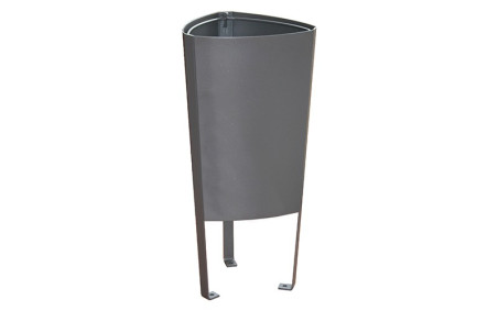 CORBEILLE ACIER TRIANGLE FALCO
POUBELLE TRIANGLE EN ACIER ÉCONOMIQUE
CORBEILLE FALCO POUR ESPACE EXTÉRIEURE