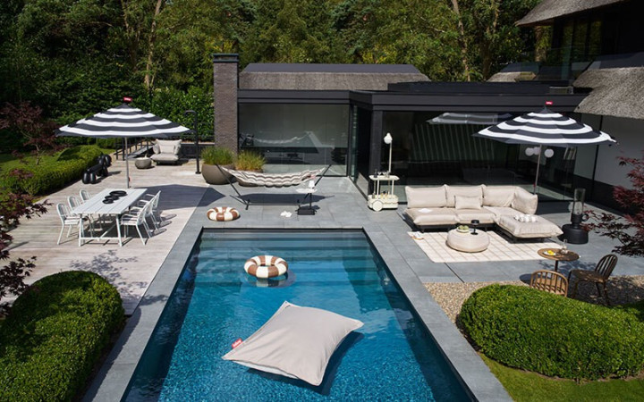 LOT DE 2 FAUTEUILS EXTÉRIEURS FRED MODERNE POUR ESPACE DÉTENTE
CHAISE AVEC ACCOUDOIRS GAMME DE MOBILIER DE JARDIN DESIGN