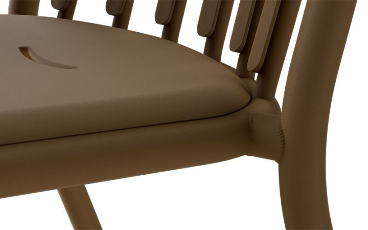 LOT DE 2 FAUTEUILS EXTÉRIEURS KAWAI MODERNE POUR ESPACE DÉTENTE
CHAISE AVEC ACCOUDOIRS GAMME DE MOBILIER DE JARDIN DESIGN