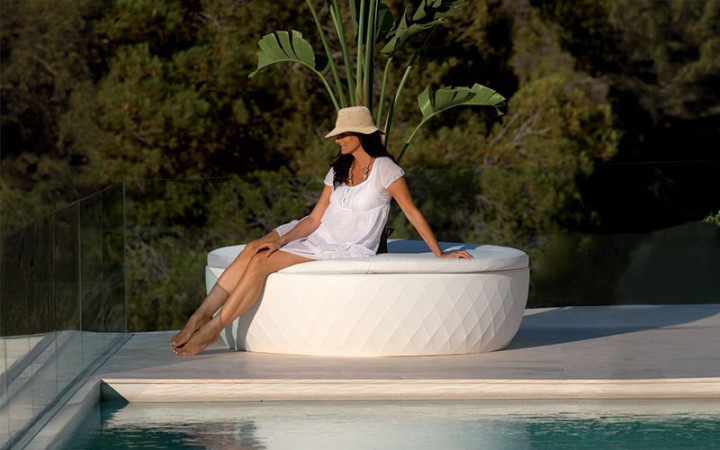 COUSSIN JARDINIÈRE BANC ISLAND
OPTION POUR BANC JARDINIÈRE DESIGN ET MODERNE ISLAND