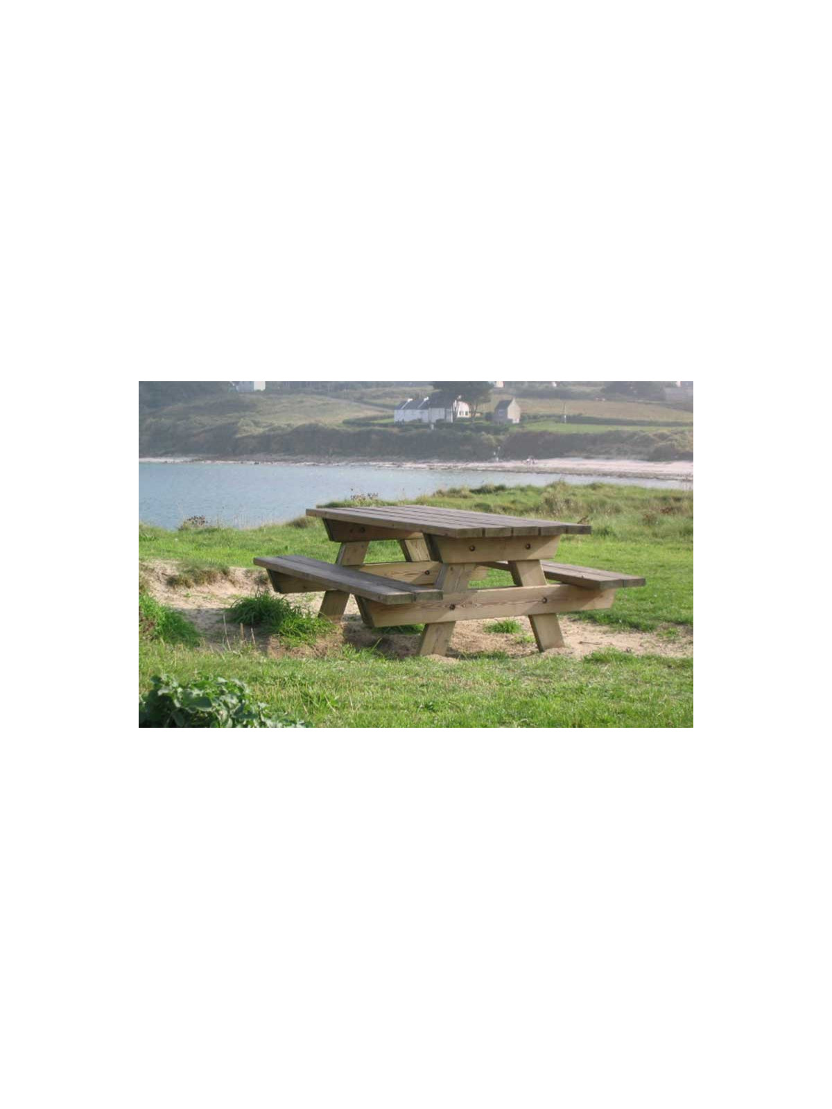 OFFRE SPÉCIALE ET FRAIS DE PORT OFFERT 
LOT DE 3 TABLES DE PIQUE NIQUE EN BOIS
POUR PARC ET ESPACE VERT