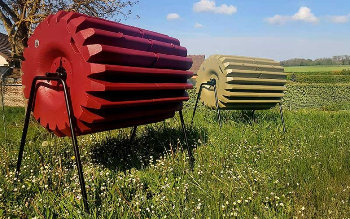 COMPOSTEUR ROTATIF RICCIO
COMPOSTEUR EN PLASTIQUE POUR JARDIN COLLECTIF
COMPOSTEUR POLYÉTHYLÈNE POUR ÉCOLE