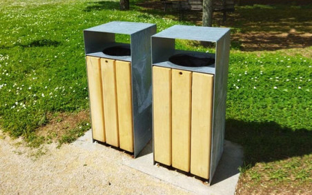 CORBEILLE EXTÉRIEURE ACIER ET BOIS ESPACE VERT COLLECTIVITÉ
POUBELLE DE VILLE COLLECTEUR DE DÉCHETS